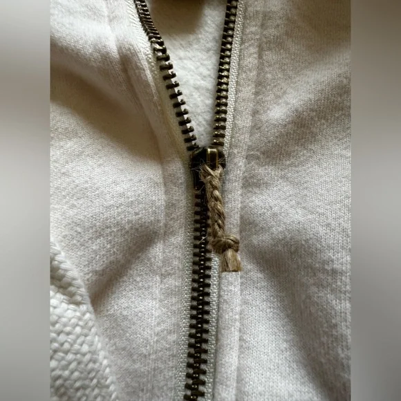 American Eagle Cream Oversized Zip Up Hoodie Medium Cozy Athleisure - Picture 5 of 6